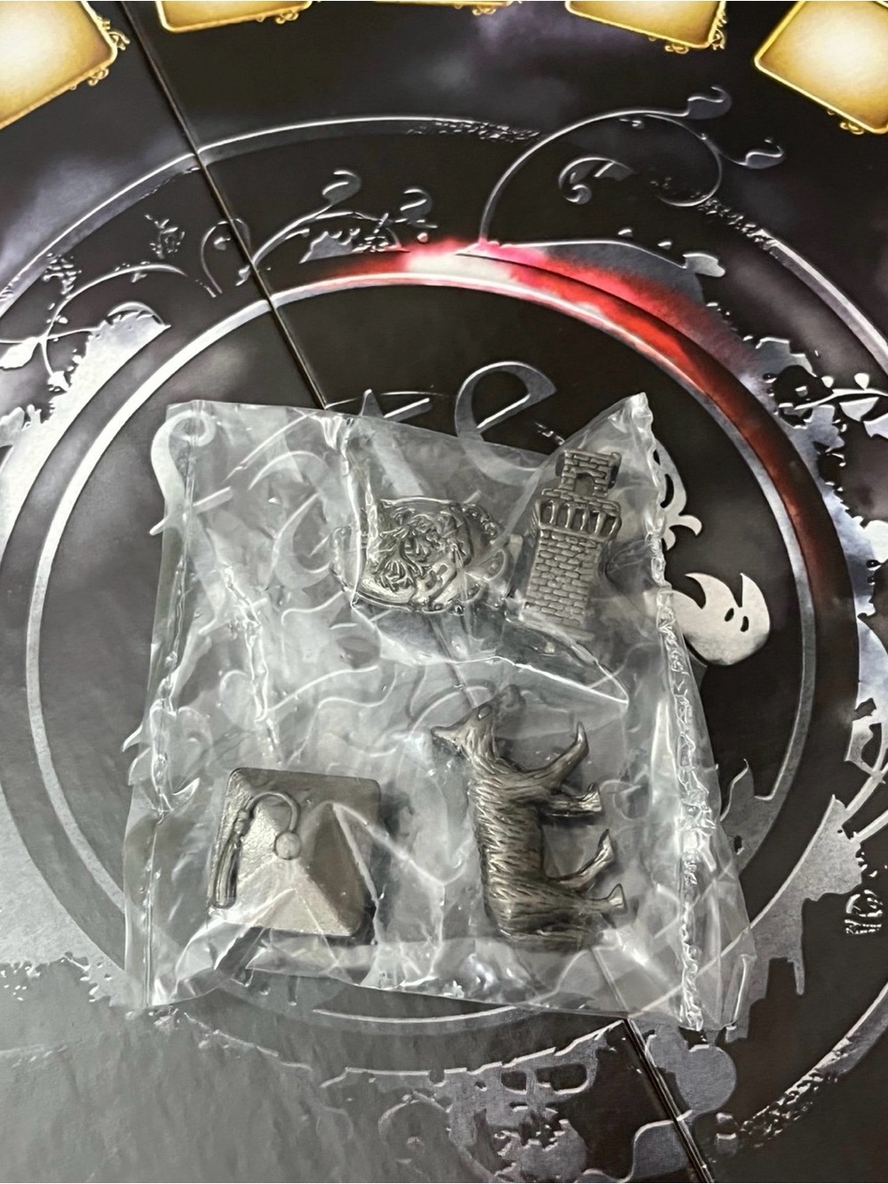 Twilight / New Moon / Eclipse - Deluxe Scene It? - DVD Board Game - Picture 4 of 12